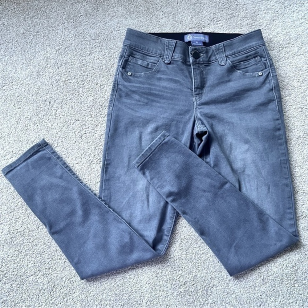 Democracy “Ab” Solution gray skinny jeans size 6